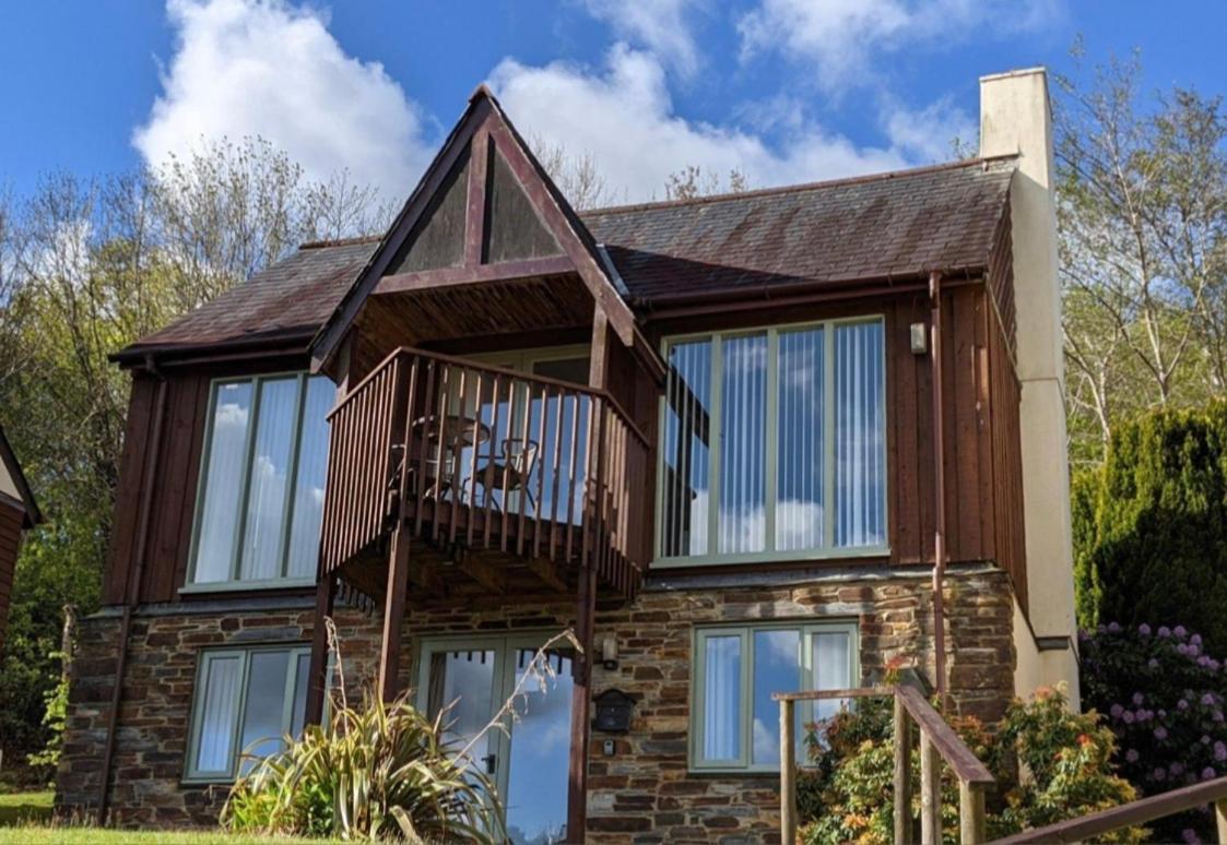 8 Oakridge, St Mellion Villa ภายนอก รูปภาพ