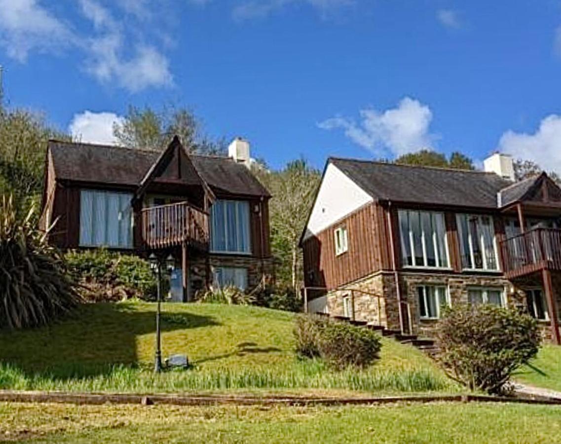 8 Oakridge, St Mellion Villa ภายนอก รูปภาพ